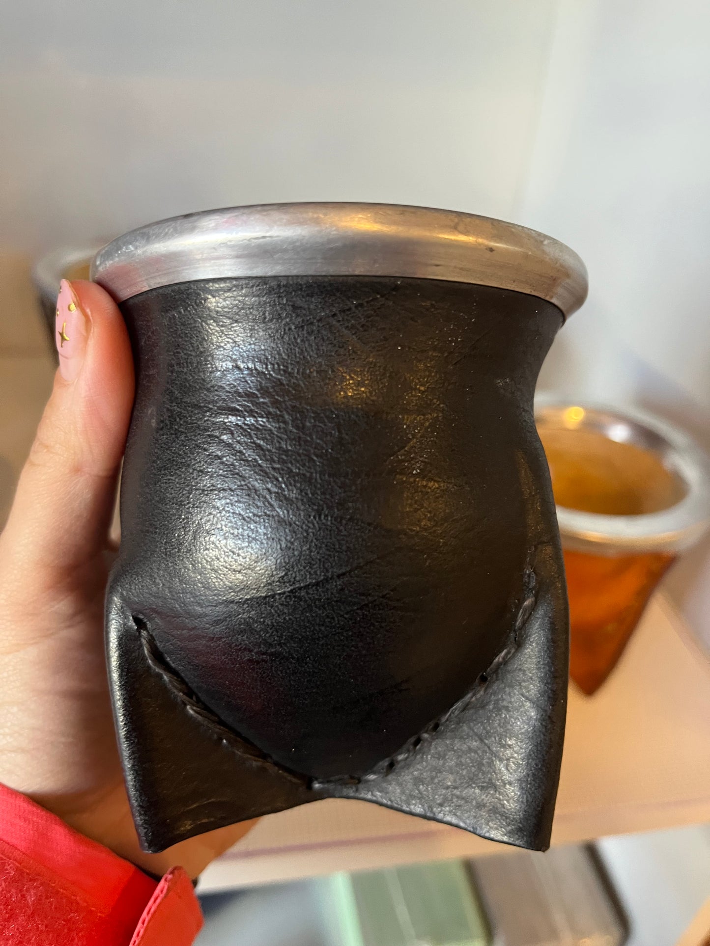Mates forrados en cuero